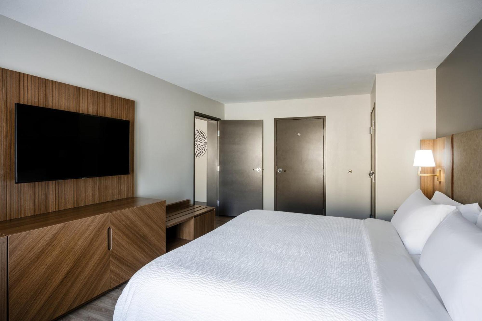 By Ihg Hotel Blytheville